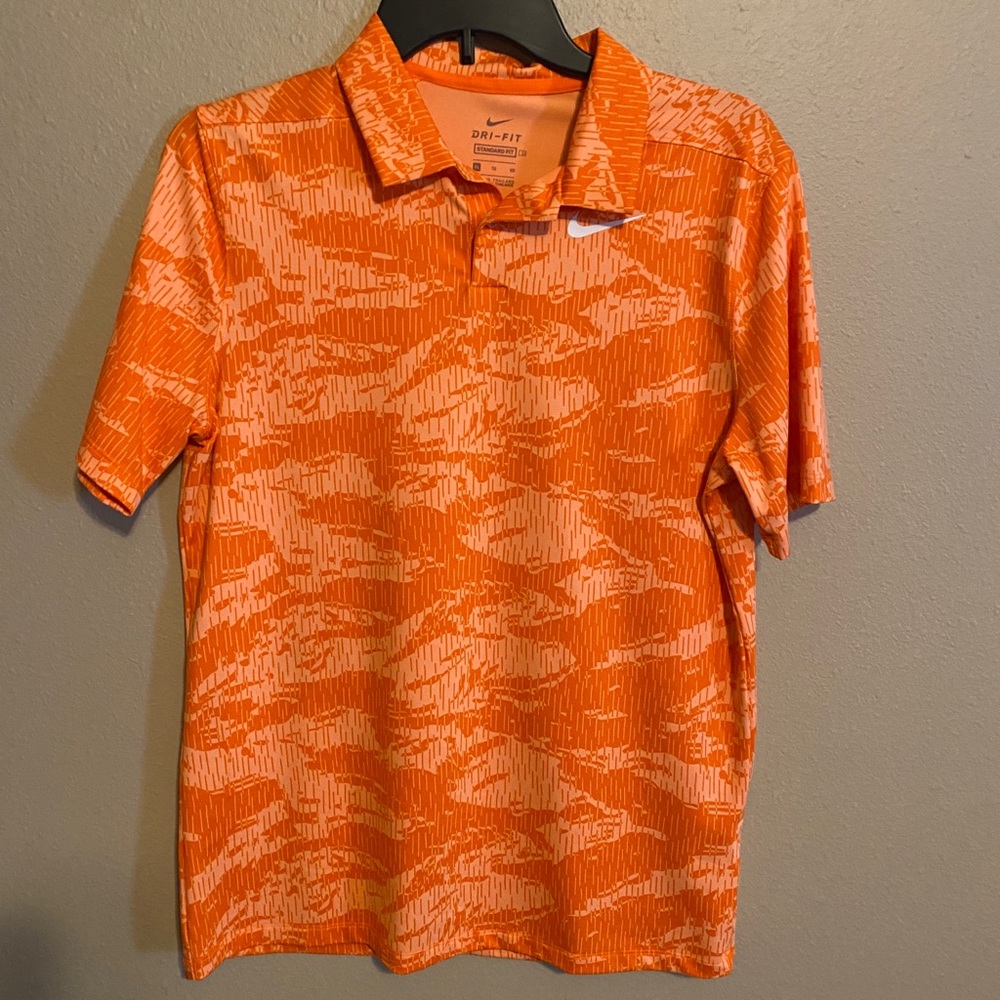 Nike Dri Fit polo; XL